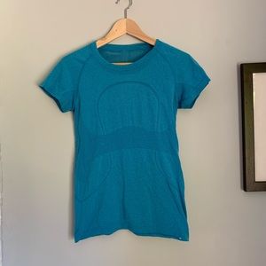 Lululemon athletica size 8 Run Swiftly Tech. Blue